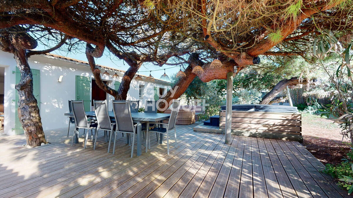 Maison à SAINTE-MARIE-DE-RE