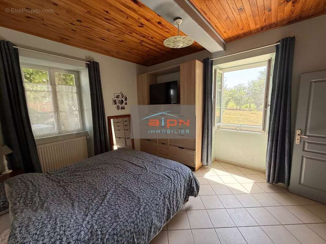 Maison à LABETS-BISCAY