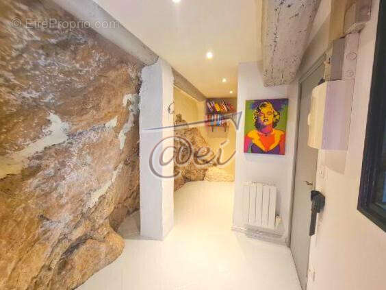Appartement à ROQUEVAIRE
