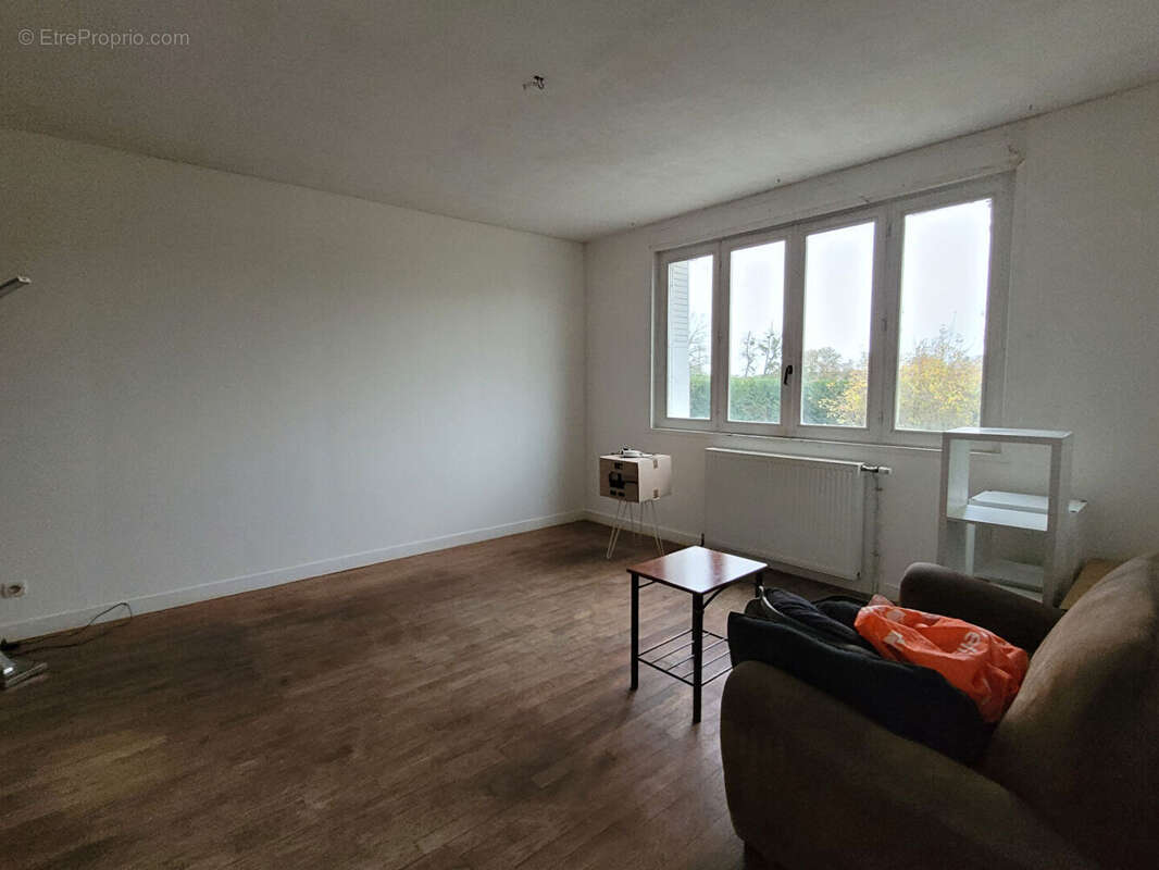 Maison à SALIGNY-SUR-ROUDON