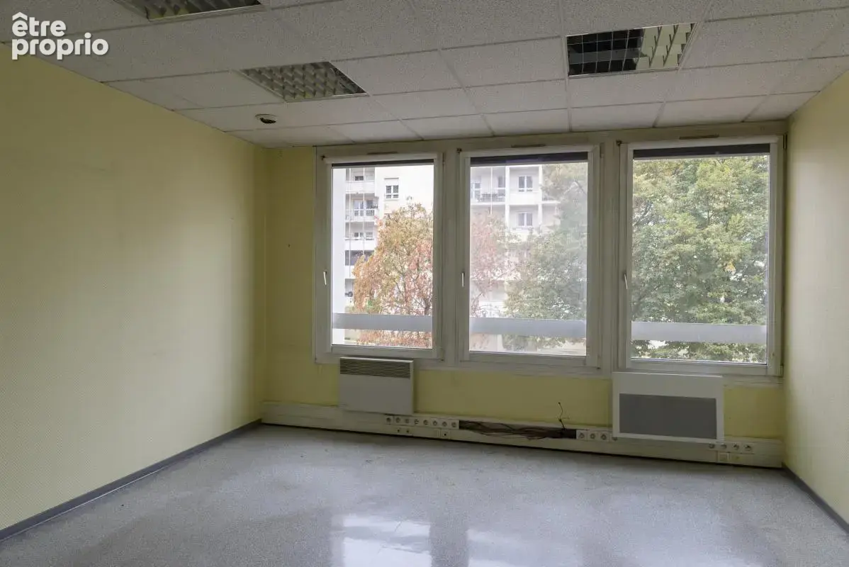 Bureaux - 376 m² - Metz (57) - photo 8