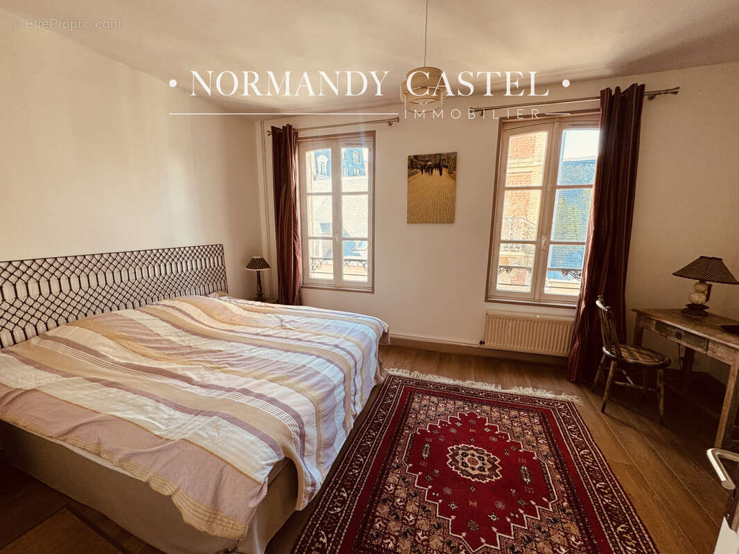 Maison à TROUVILLE-SUR-MER