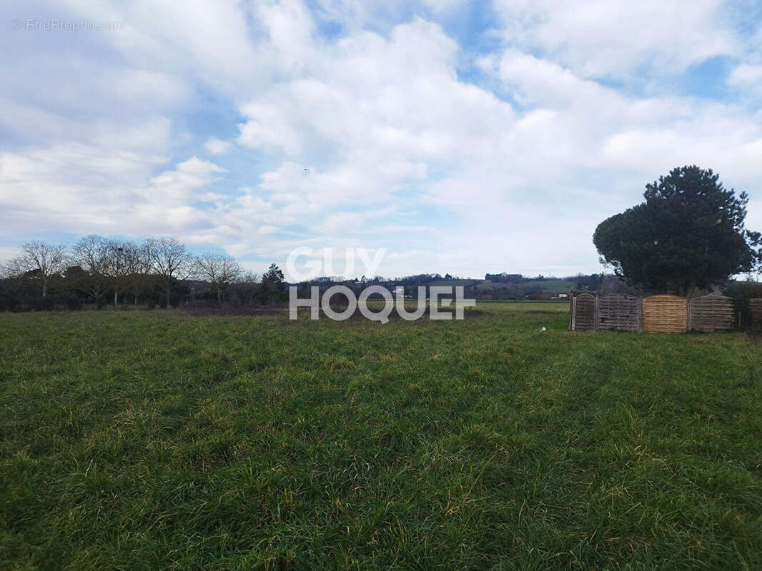 Terrain à MARMANDE