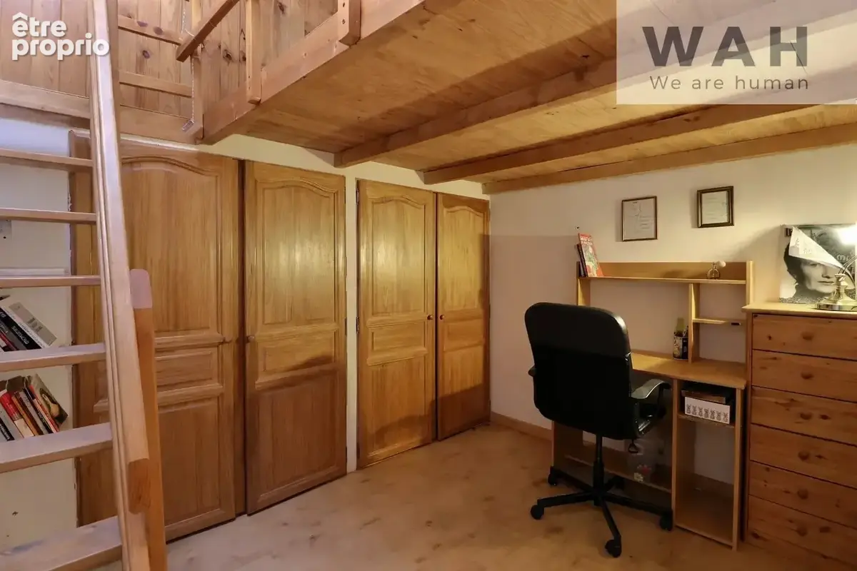Maison de ville avec 2 studios indépendants, cour et garage - photo 9
