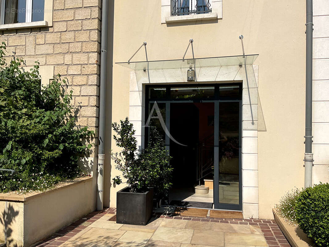 Maison à ABLON-SUR-SEINE