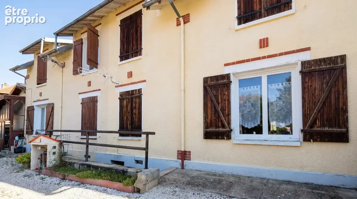 Maison louée à Saint Germain des Fossés - photo 13