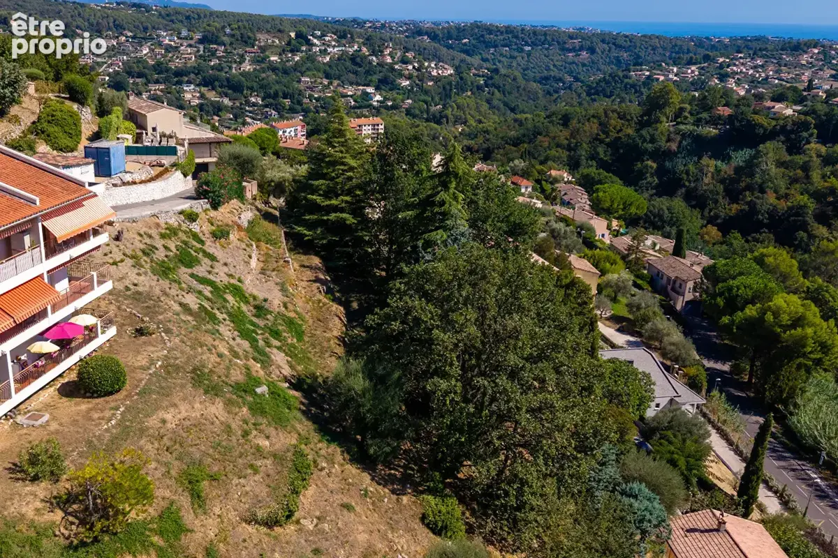Terrain Vence 1686 m2 - photo 4