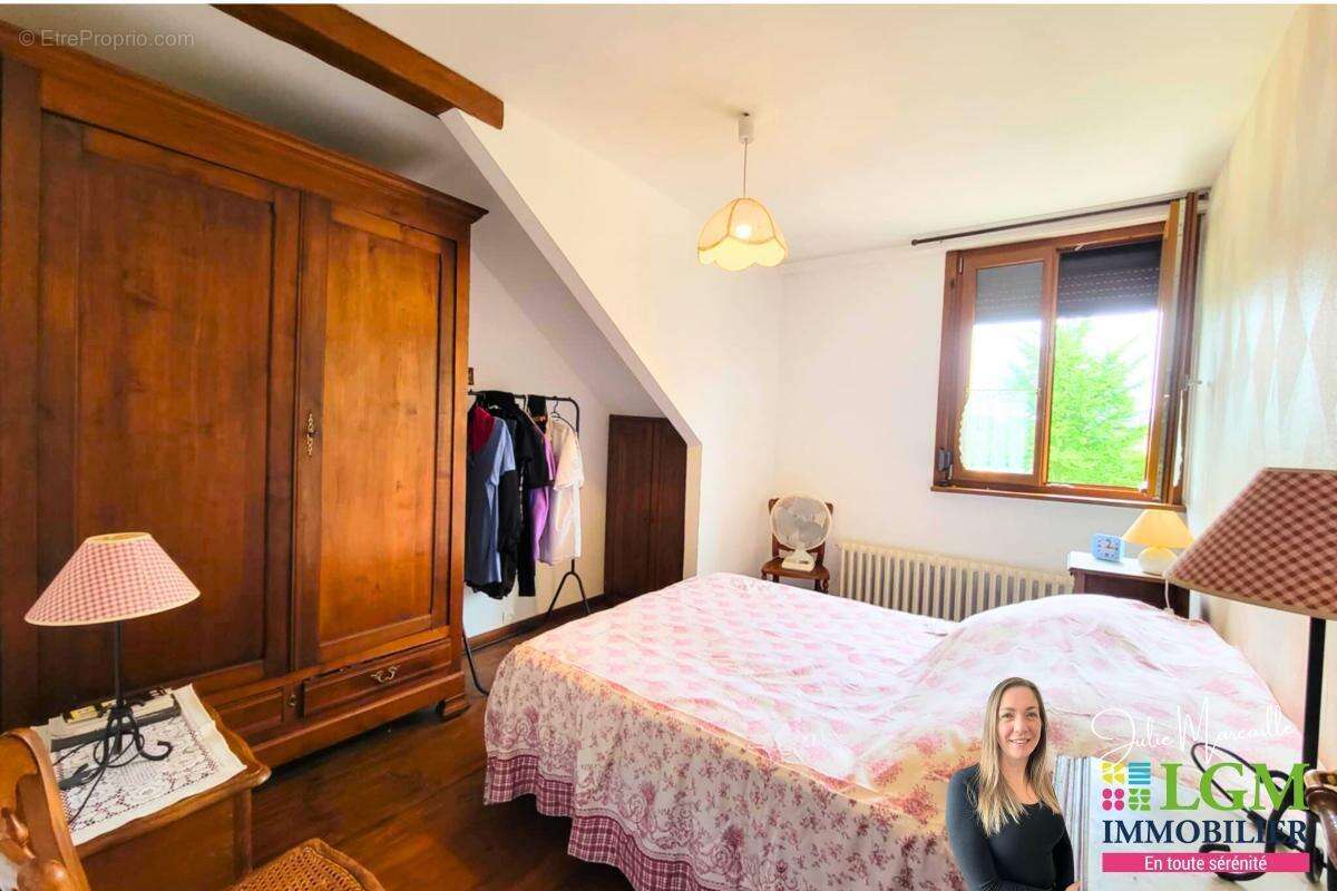 Maison à PETITE-FORET