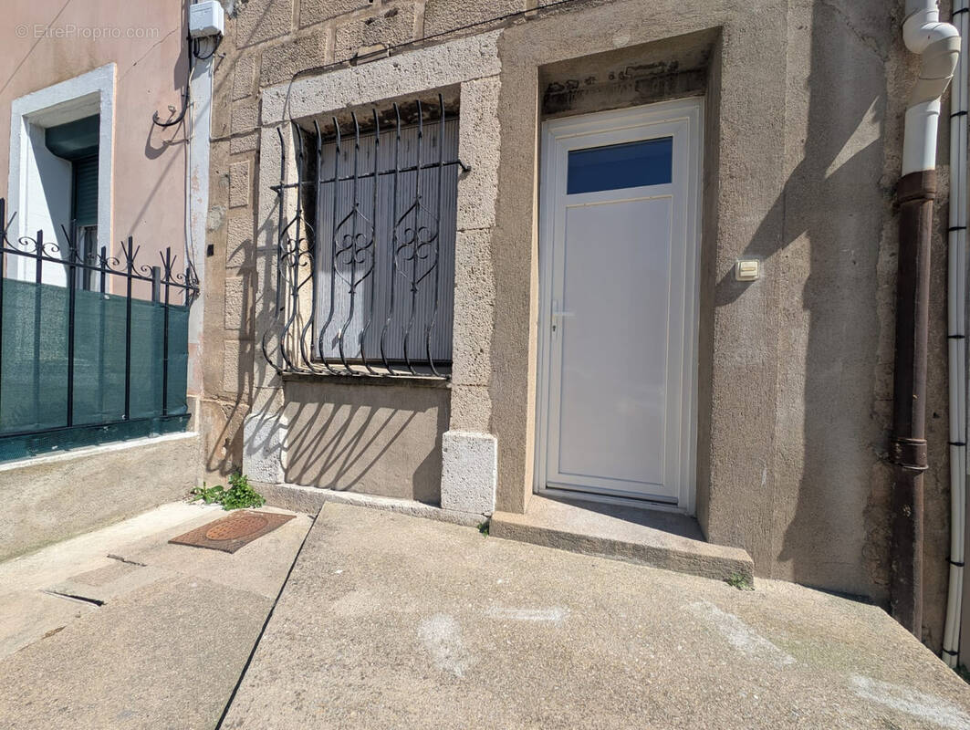 Maison à LEZIGNAN-CORBIERES