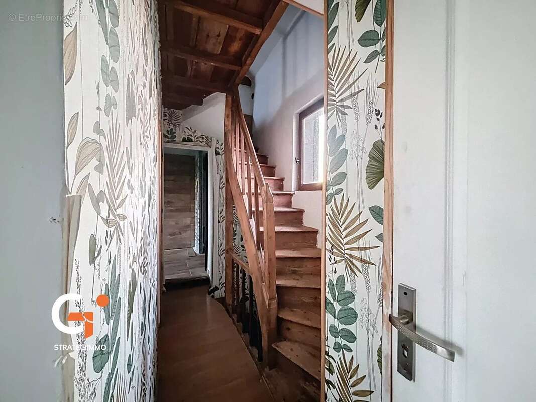 Maison à ALLOUVILLE-BELLEFOSSE