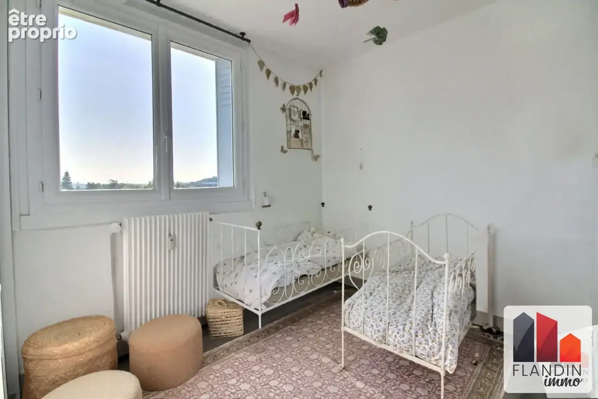 Appartement 3 pièces 71 m² à vendre à Saint-Genis-Laval (69230) - photo 7