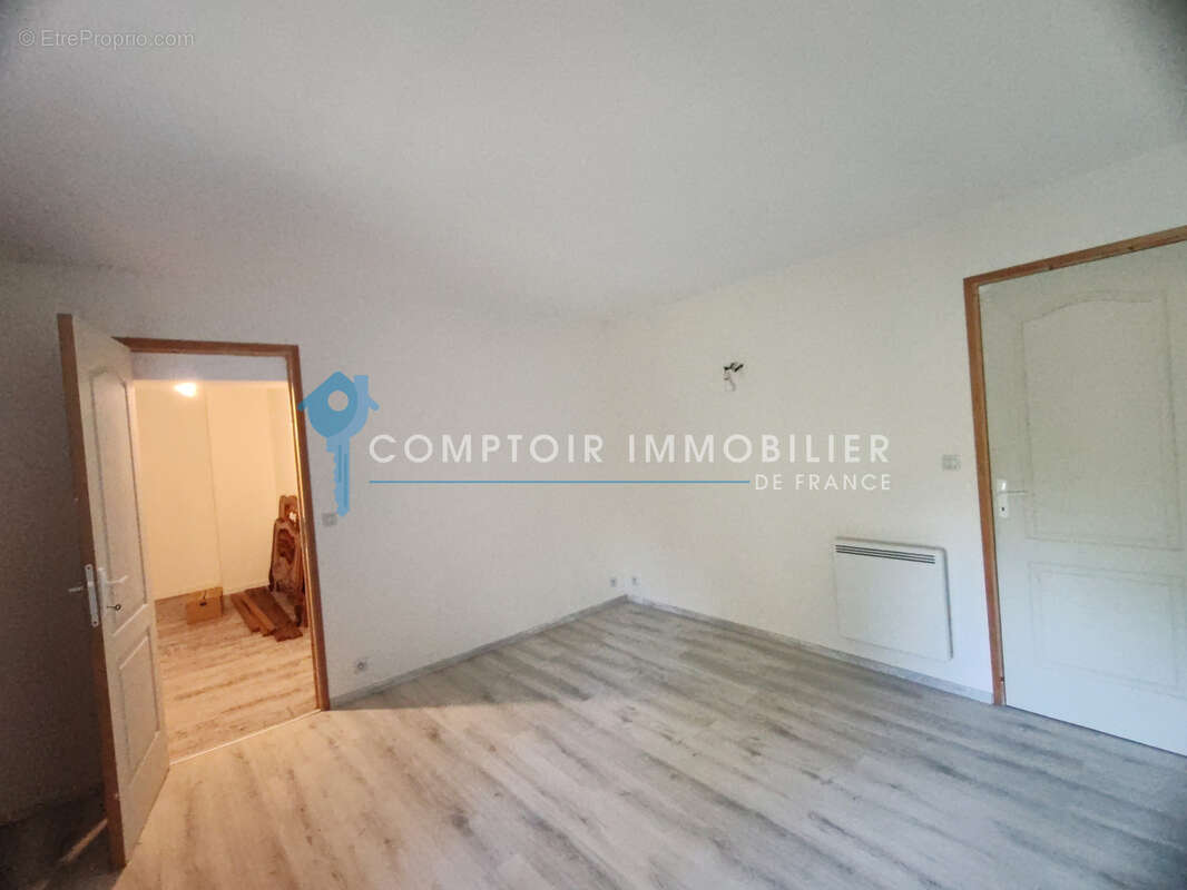 Revel   ferme à rénover avec fort potentiel sur 1 590 m2 de terrain - photo 9