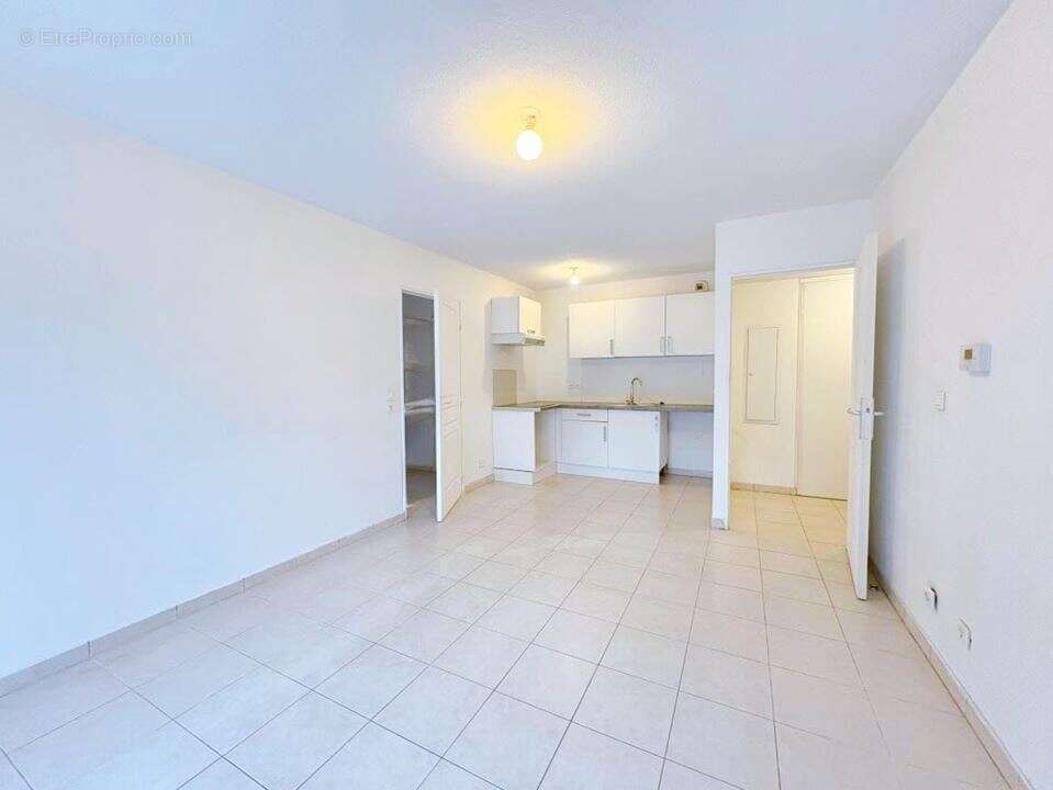 Appartement à MANDELIEU-LA-NAPOULE