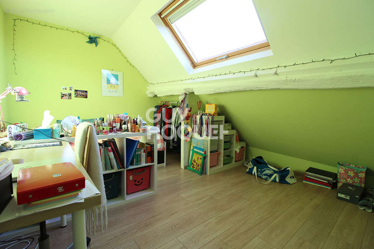 Maison à CHAUMES-EN-BRIE