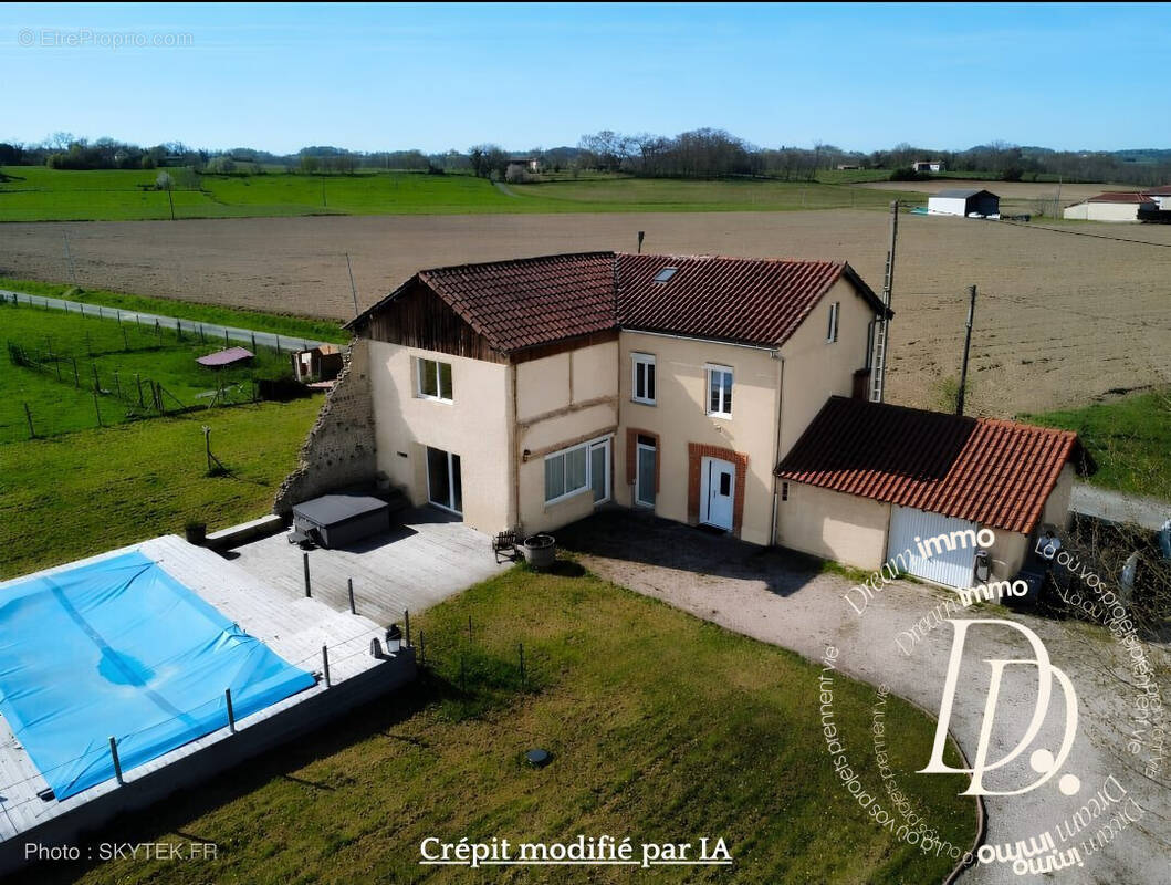 Maison à TRIE-SUR-BAISE