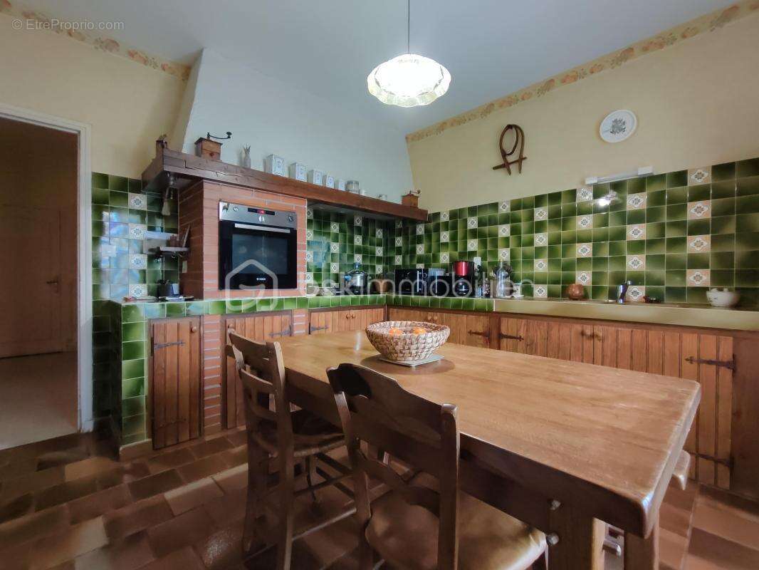 Maison à SAINT-NICOLAS-DE-LA-GRAVE