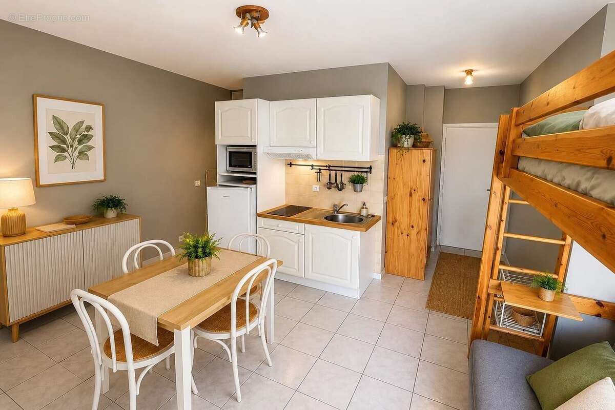 Appartement à THEOULE-SUR-MER