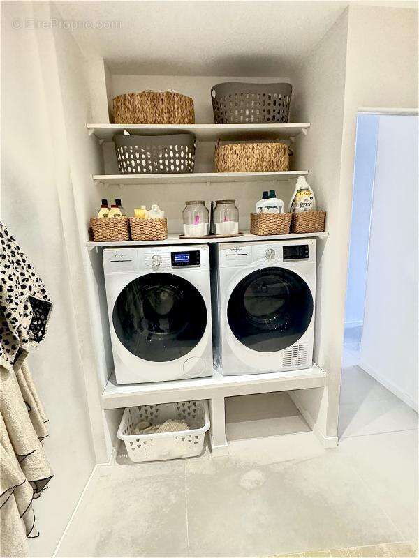 Appartement à LA COLLE-SUR-LOUP