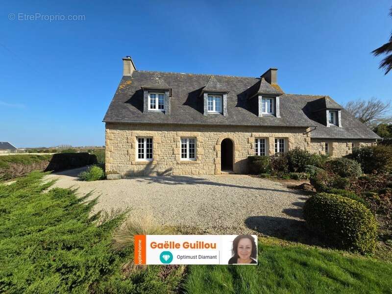 Maison à SAINT-POL-DE-LEON