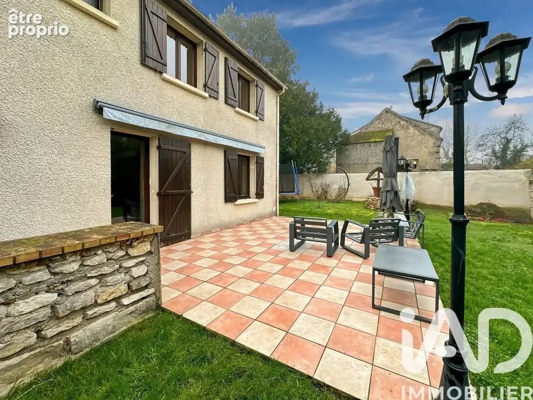 Photo 1 - Maison à VILLEBLEVIN