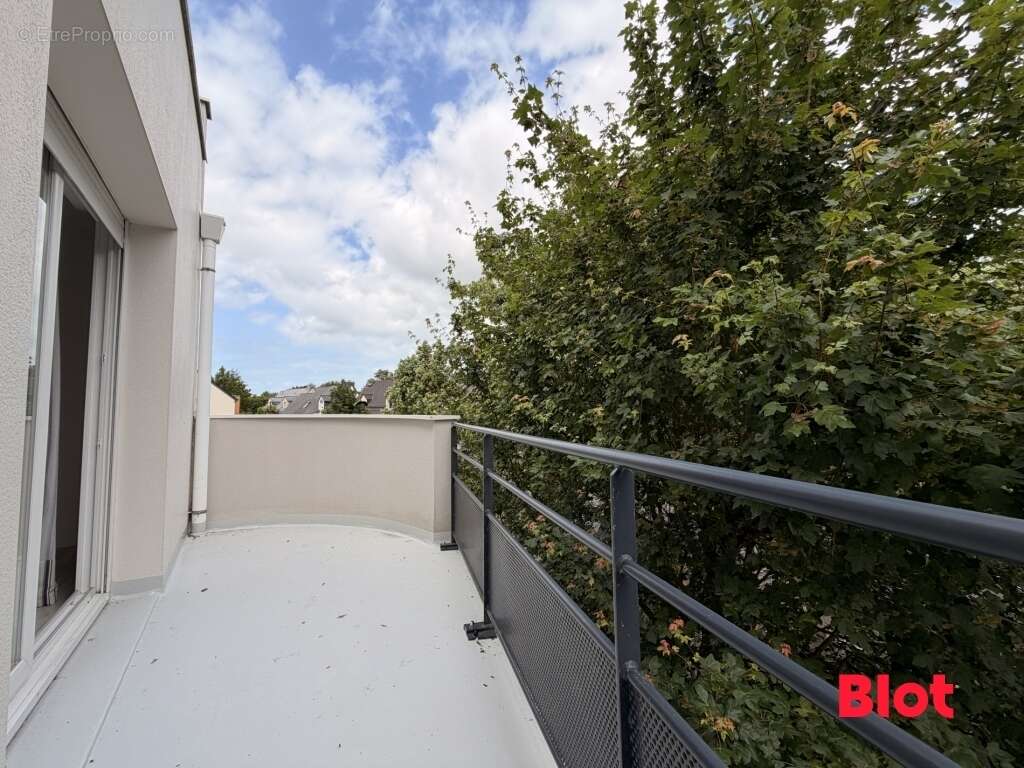 Appartement à CHAVAGNE