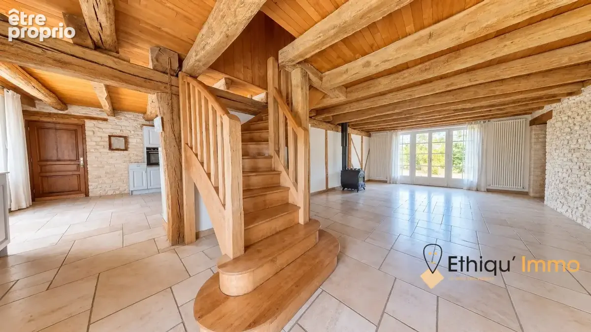 Maison 4 pièces 166 m² à vendre à Treix (52000) - photo 2