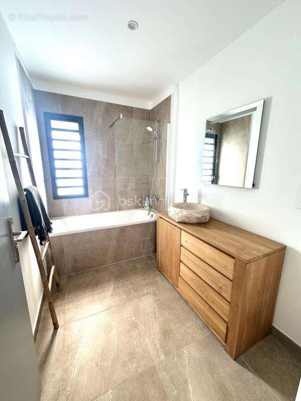 Maison à SAINT-PAUL