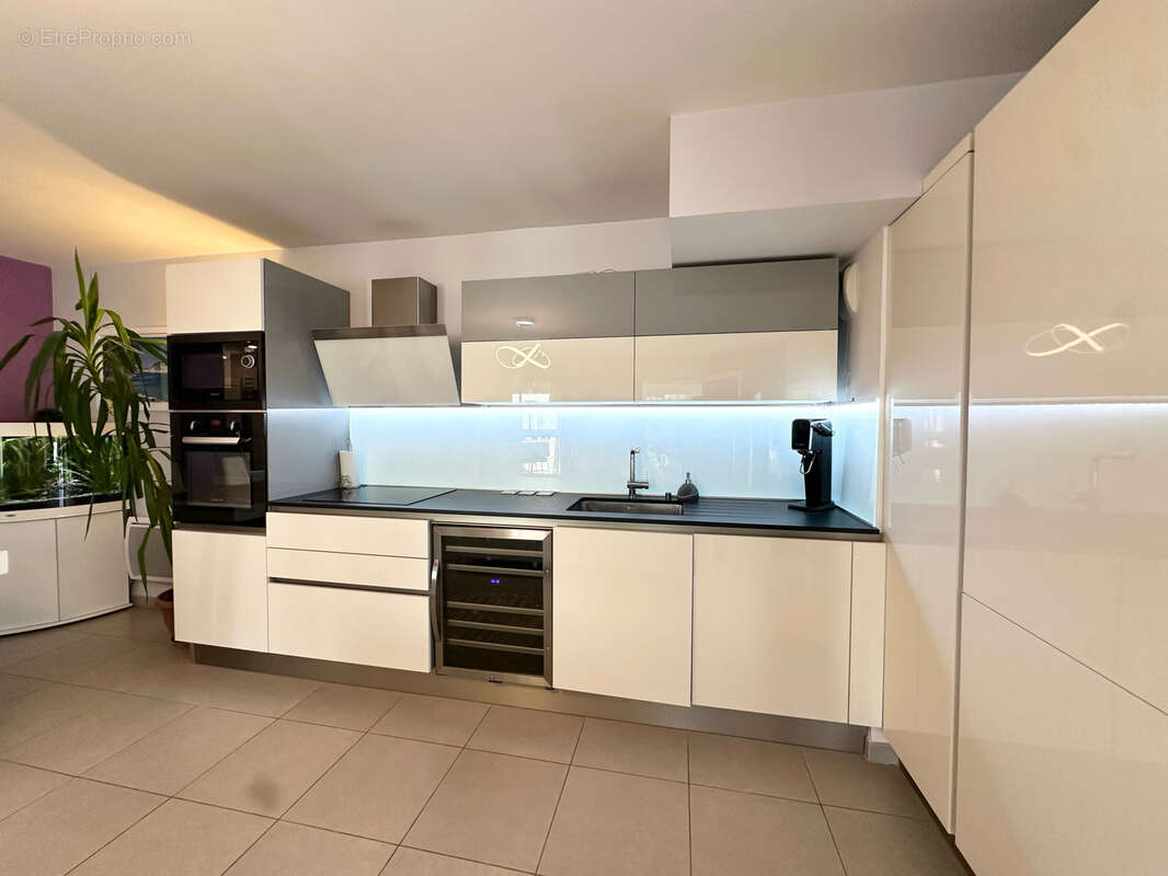 Appartement à MARSEILLE-9E