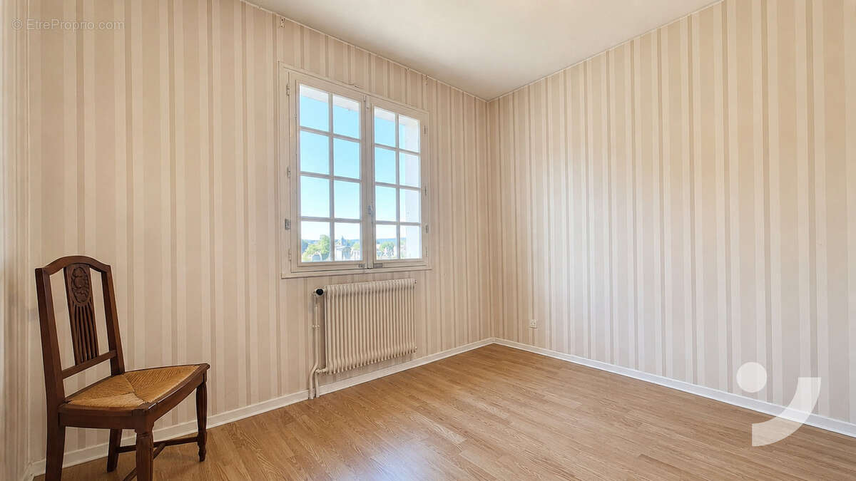 Maison familiale 131 m2   4 chambres, jardin et sous-sol complet   Épernay - photo 7