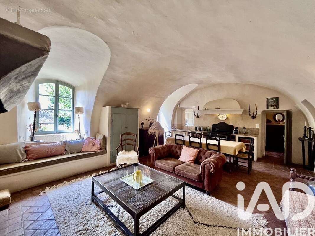 Photo 7 - Maison à SAINT-JULIEN