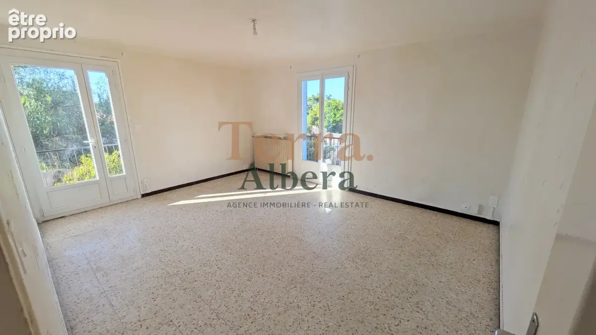 SOREDE Appartement 55 m2 + jardinet & garage - photo 17