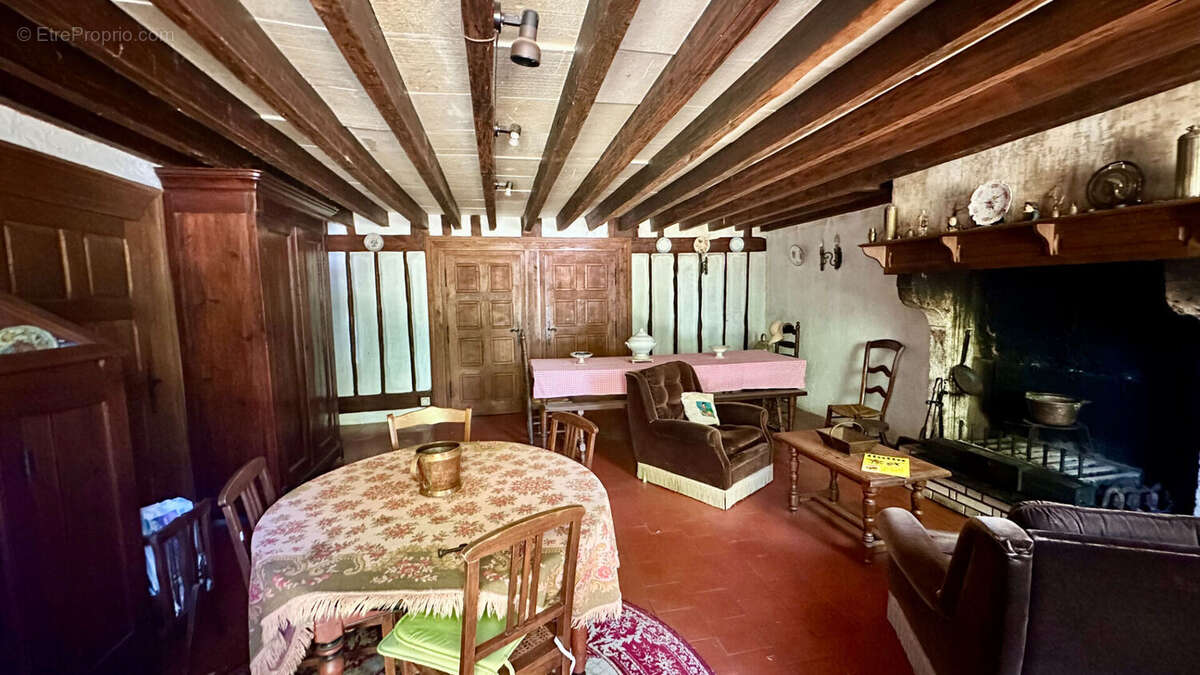 Maison à PISSOS