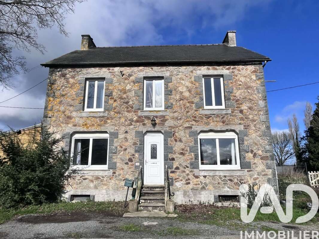 Photo 2 - Maison à LA MOTTE