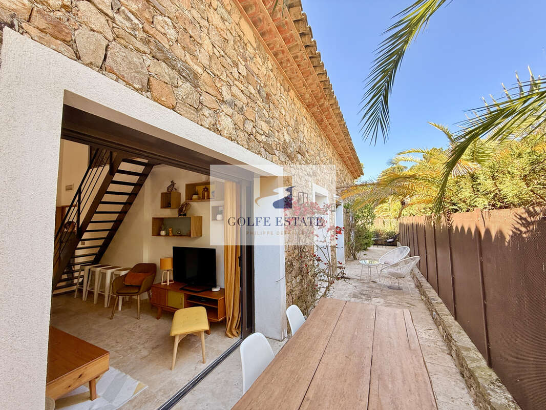 Maison à GRIMAUD