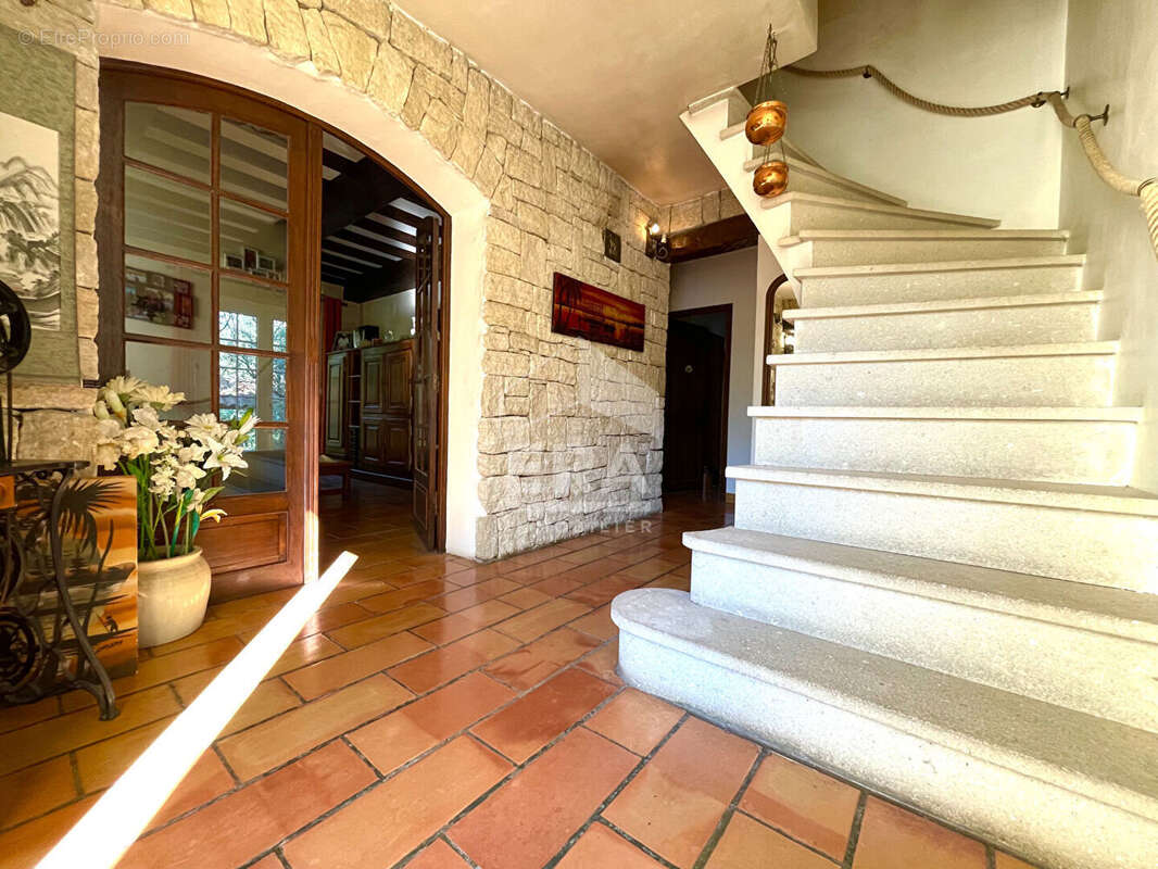 Maison à MAZAN