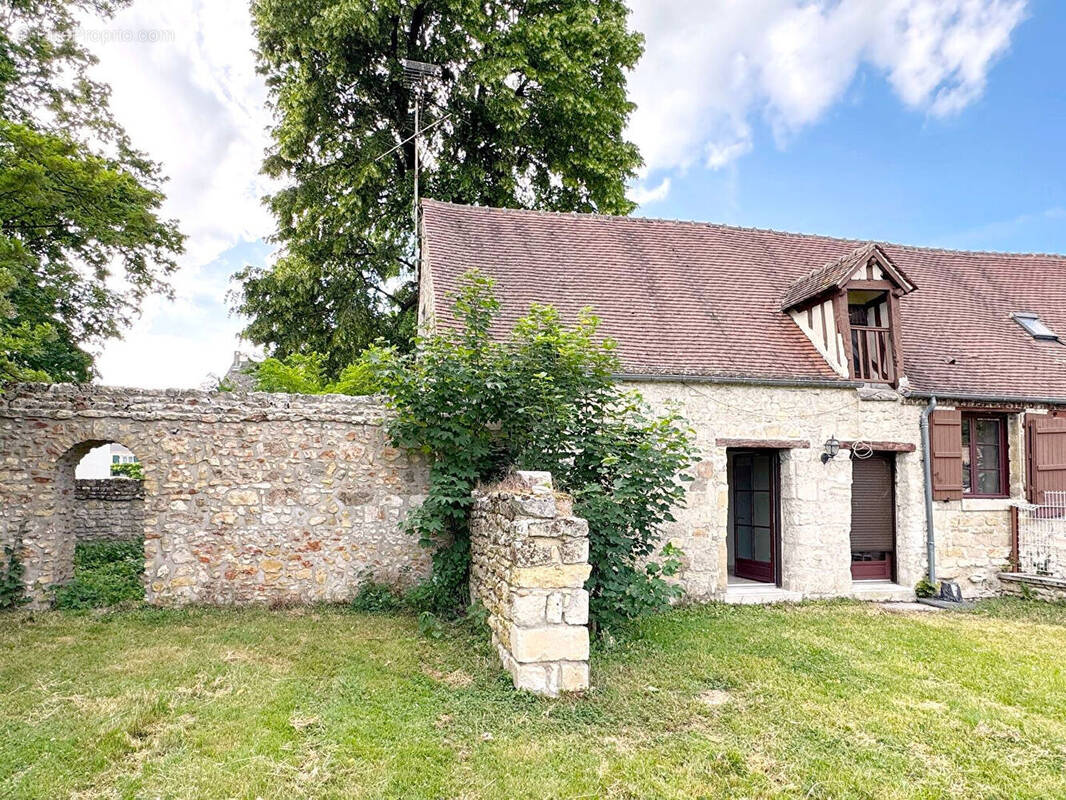 Maison à COMPIEGNE