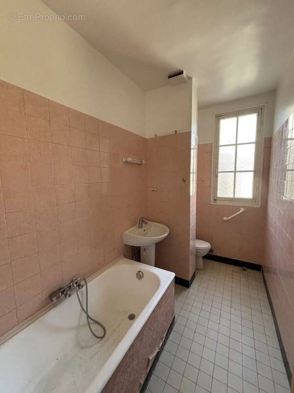 Appartement à MONTROUGE