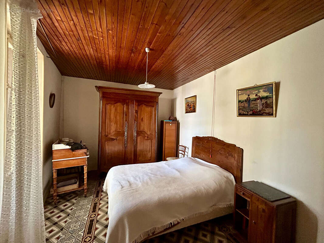 Maison Aigondigne 4 pièce(s) 110 m2 - photo 6