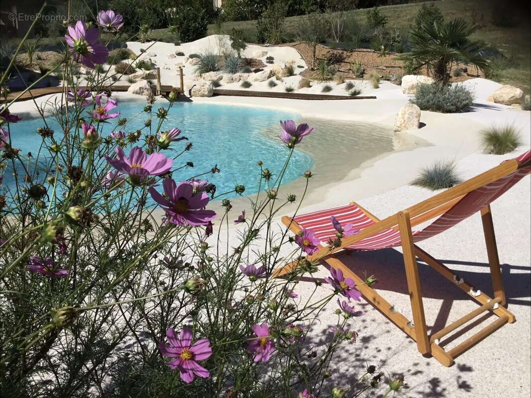 Maison à MIRAMONT-D&#039;ASTARAC