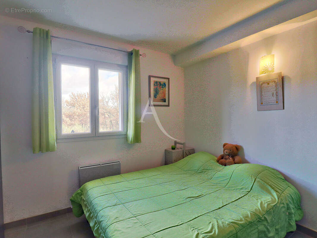 Appartement à PIERREVERT