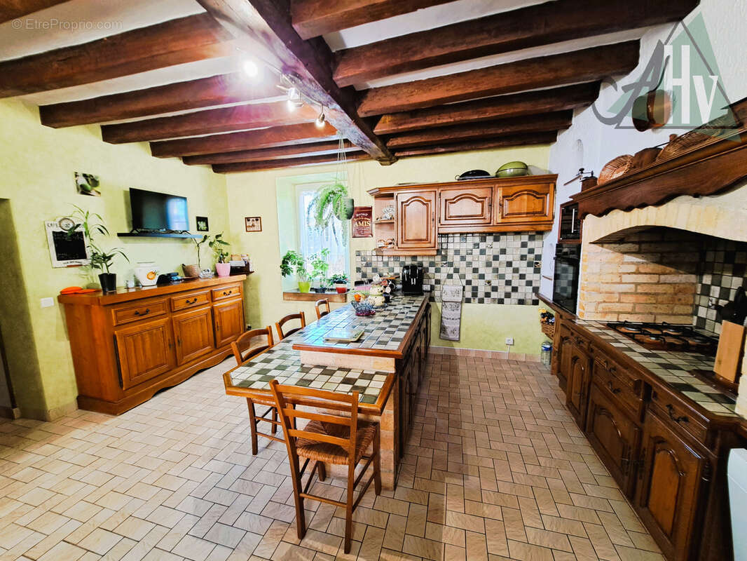 Maison à VINNEUF