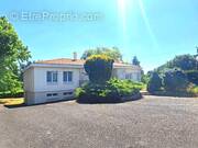 Maison à LA CHAUSSAIRE