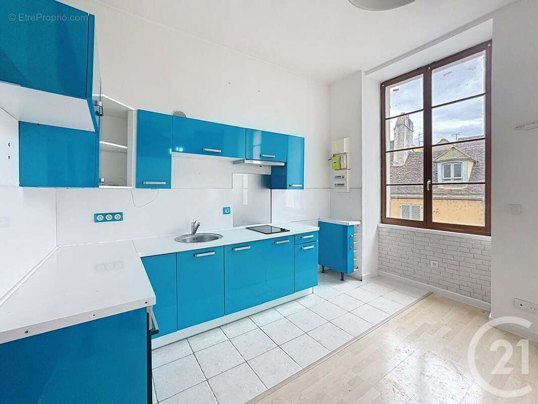 Appartement à MONTEREAU-FAULT-YONNE