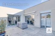 Appartement à ANSE