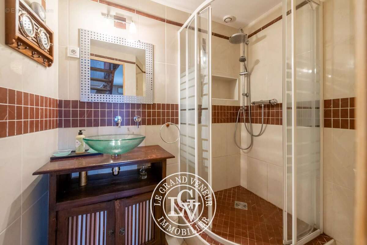 Maison à FONTAINEBLEAU