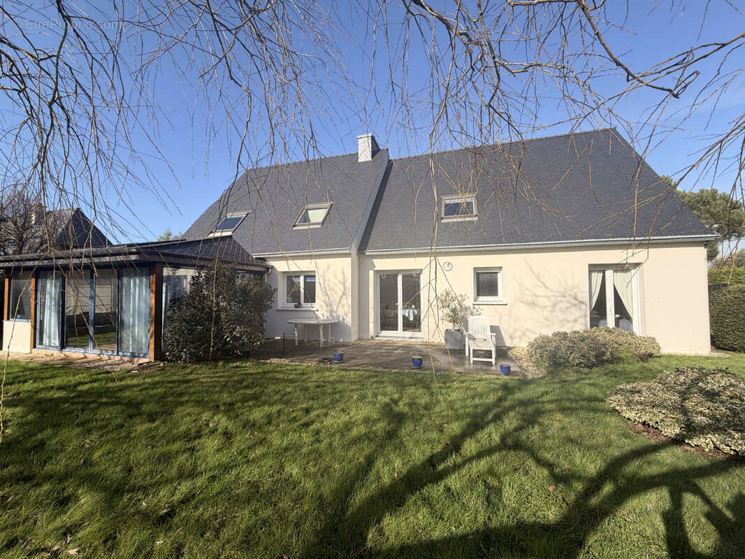 Maison à LE TOUR-DU-PARC