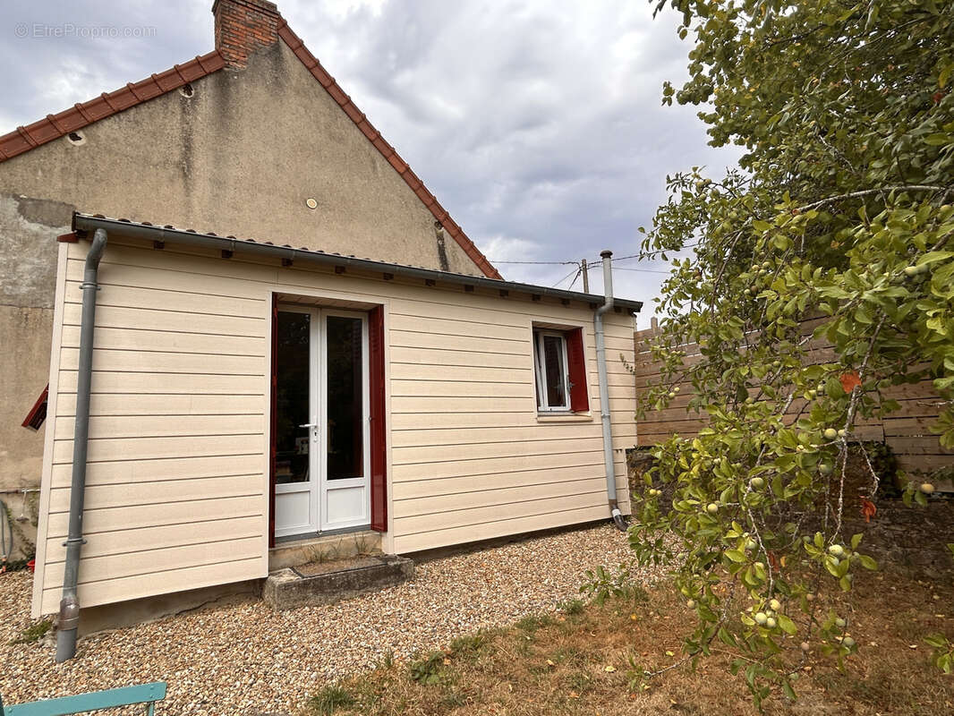 Maison à LA FORET-DU-TEMPLE