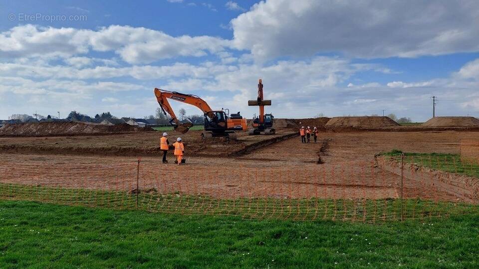 Terrain à BEUZEVILLE-LA-GRENIER