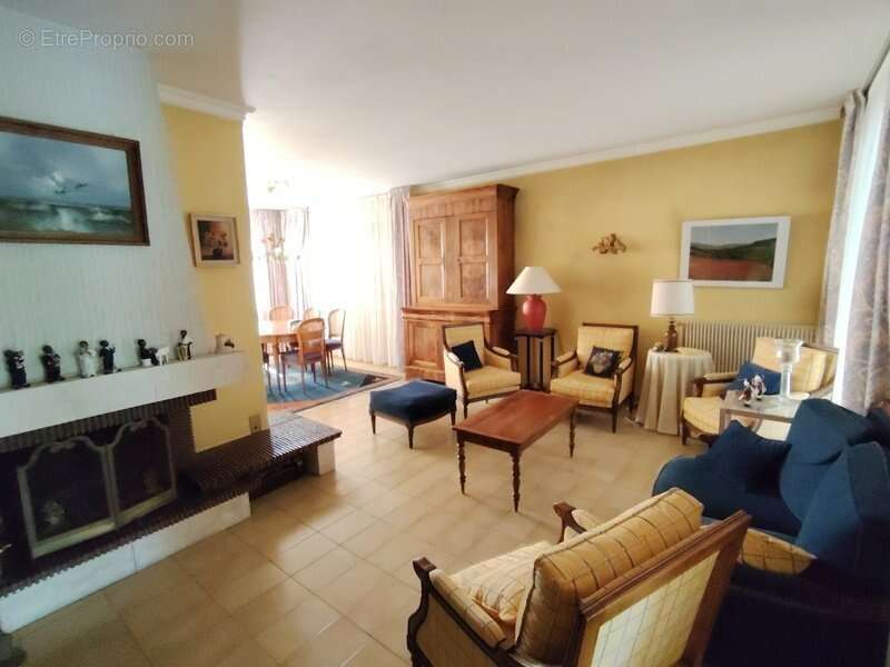 Maison à SAINT-GERMAIN-DU-PLAIN