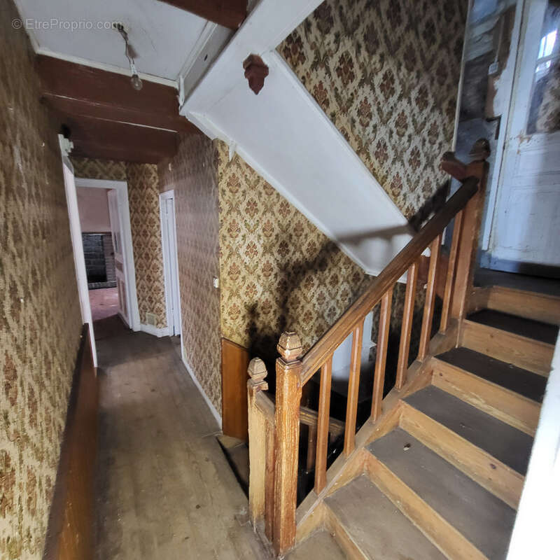 Maison de bourg à TRIZAC - photo 8